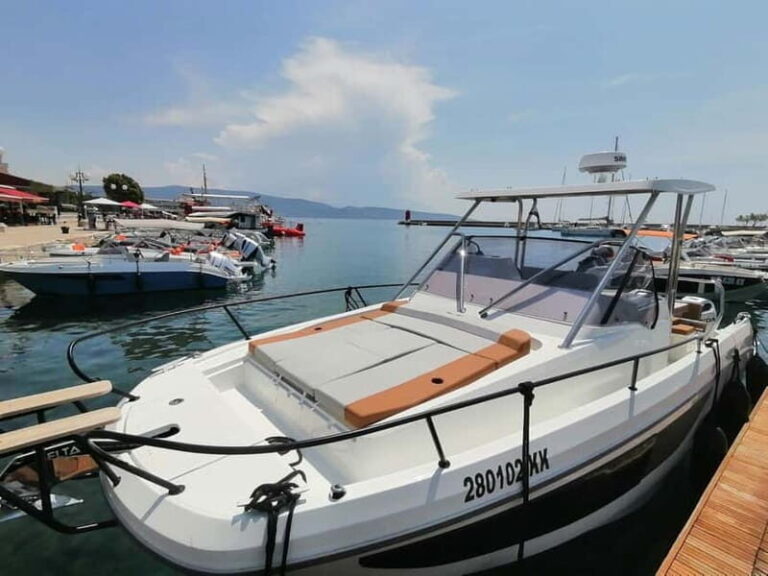 Krk: Rent a boat Beneteau Flyer 9 - FAQs