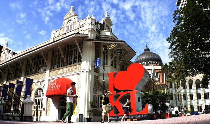 Kuala Lumpur Instagram Tour: Most Famous Spots (Private & All-Inclusive) - Overview of the Kuala Lumpur Instagram Tour: Most Famous Spots (Private & All-Inclusive)