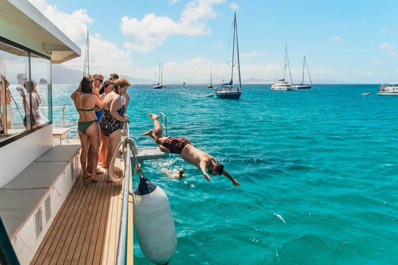 La Graciosa: Island Cruise with Lunch and Water Activities - The Itinerary Breakdown