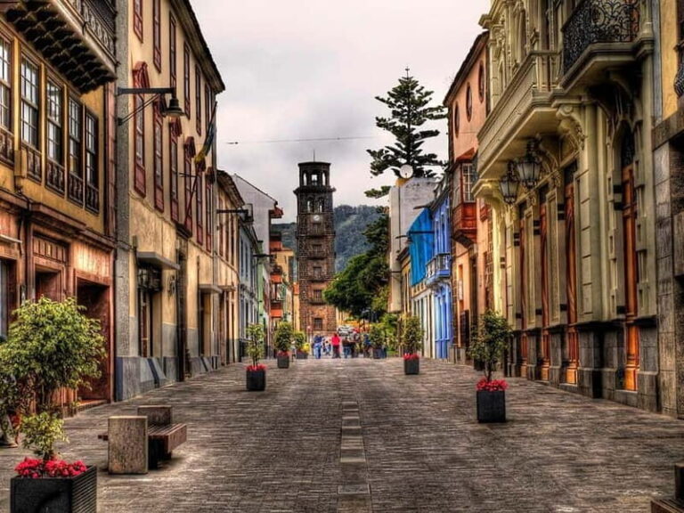 La Laguna: 2-Hour Guided Cultural Walk in UNESCO - Practical Details That Matter