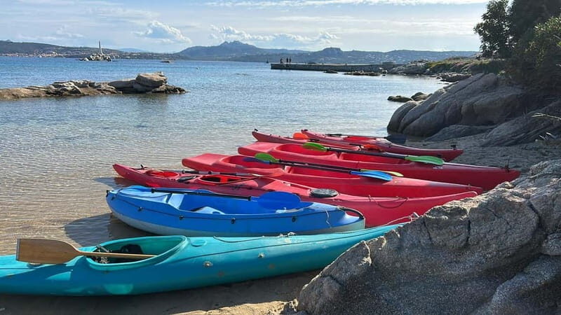 La Maddalena: Kayak Tour with Guide - Practical Details and Tips