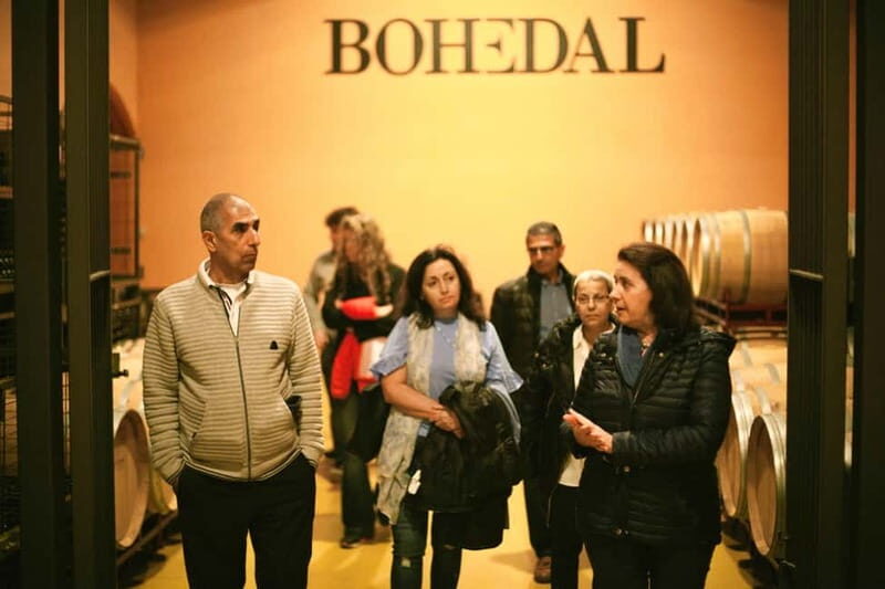 La Rioja: Winery Tour and 4-Course Meal with Wine Pairing