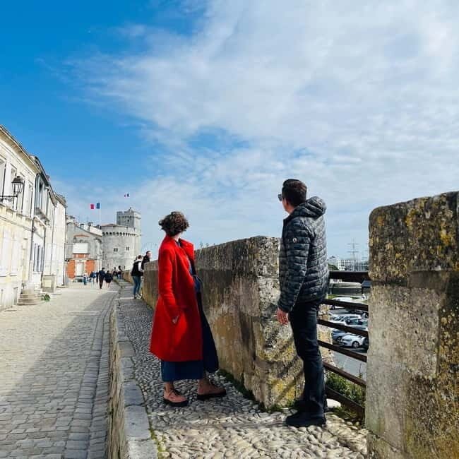 La Rochelle: urban walking tour with commentary by a local guide - Practical Details and Value