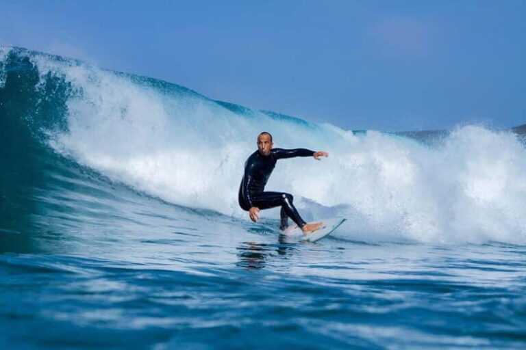 Lagos: group surf lessons for all levels - What’s Included and What’s Not