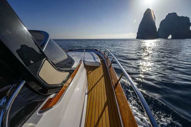 Lake Garda: Luxury Boat Tour - What’s Included and What’s Not