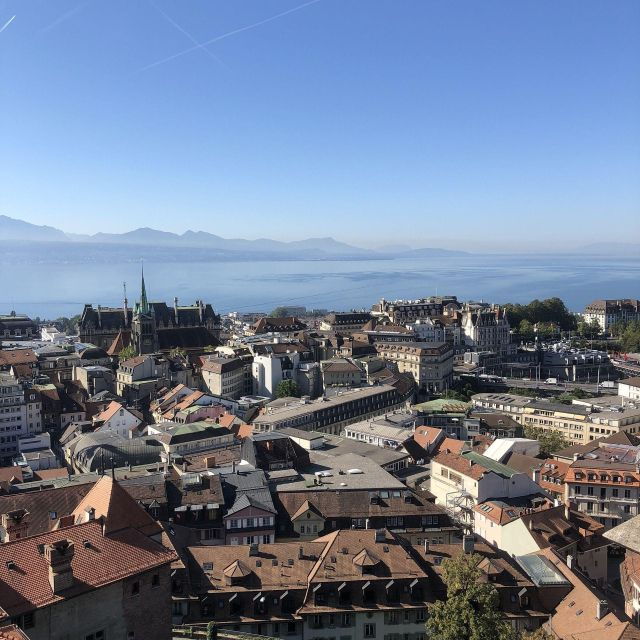 Lausanne Private Guided Walking Tour - Key Points  