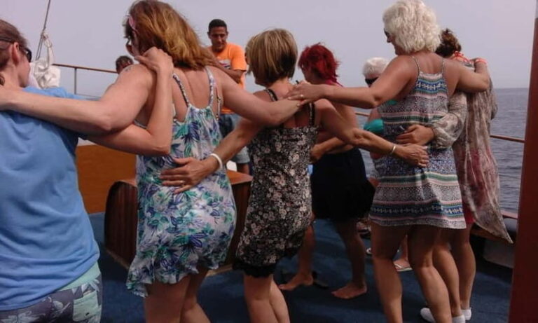 Lazy Full-Day Cruise - Exploring the Itinerary and Highlights