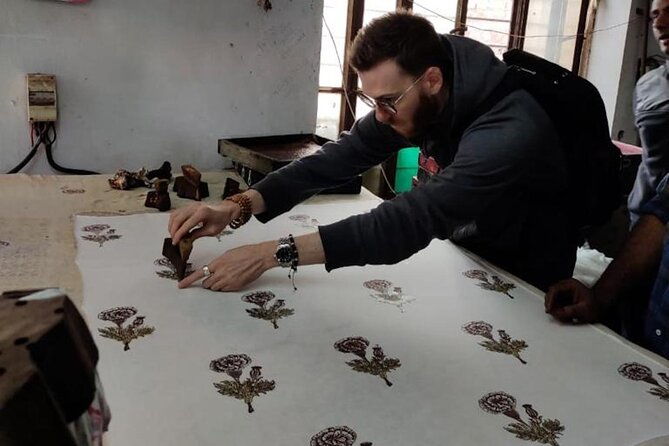 Learn Hand Block Printing Techniques & Print Your Own Fabric - Key Points: