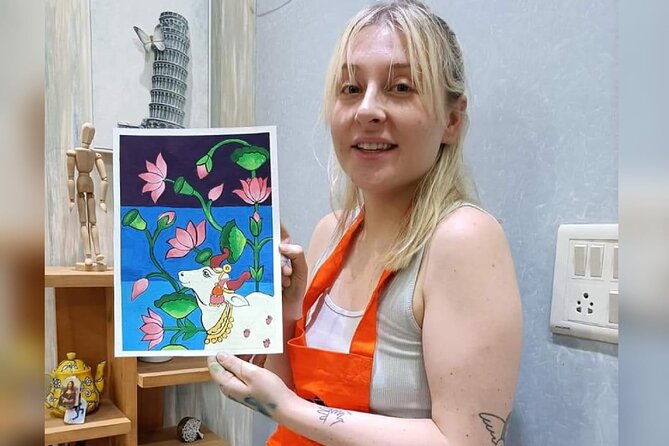 Learn to make a Pichwai Painting - A Closer Look at the Pichwai Painting Workshop in Jaipur