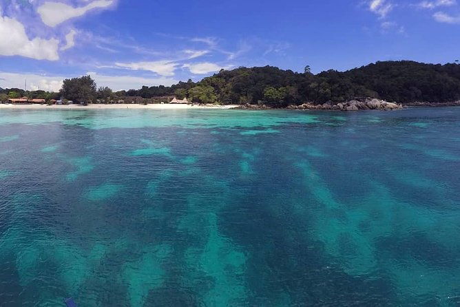 Learn to scuba dive with professional instructors - 3 days - Key Points