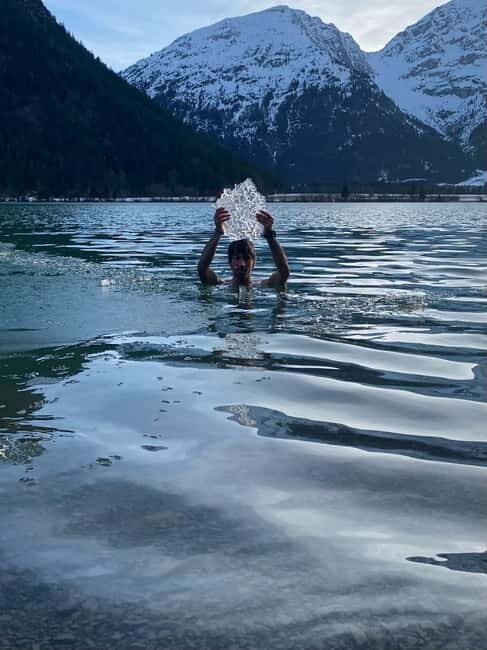 Leave your comfort Zone: Ice bathing in the mountain lake - Practical Details & What to Prepare