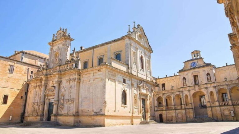 Lecce: Baroque Architecture and Underground Walking Tour - Exploring Corso Vittorio Emanuele and Piazza Duomo