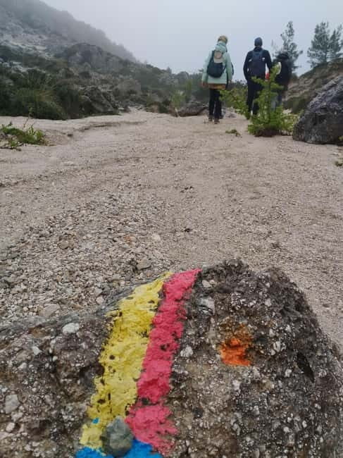 Lefkada : Hike to Eglouvis Fields of Flavor - Who Is This Tour Best For?