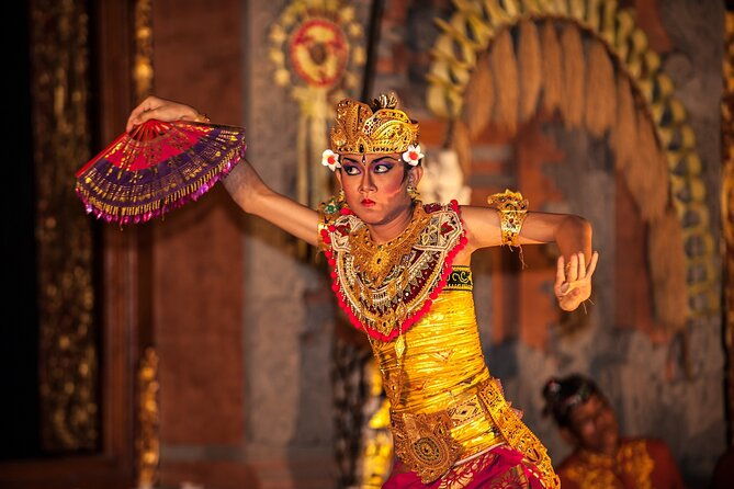Legong Dance Show at Ubud Palace Bali - Review of the Legong Dance Show at Ubud Palace Bali