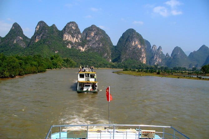 Li River Cruise and Yangshuo Private Day Tour from Guilin - Exploring the Li River and Yangshuo: A Detailed Review of the Private Day Tour from Guilin