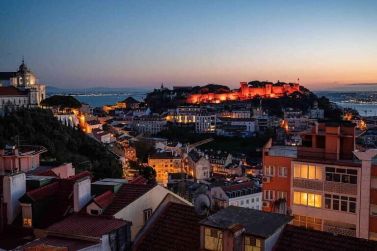Lisbon by Night: Private Christmas Lights Photo Walk - A Carefully Curated Itinerary