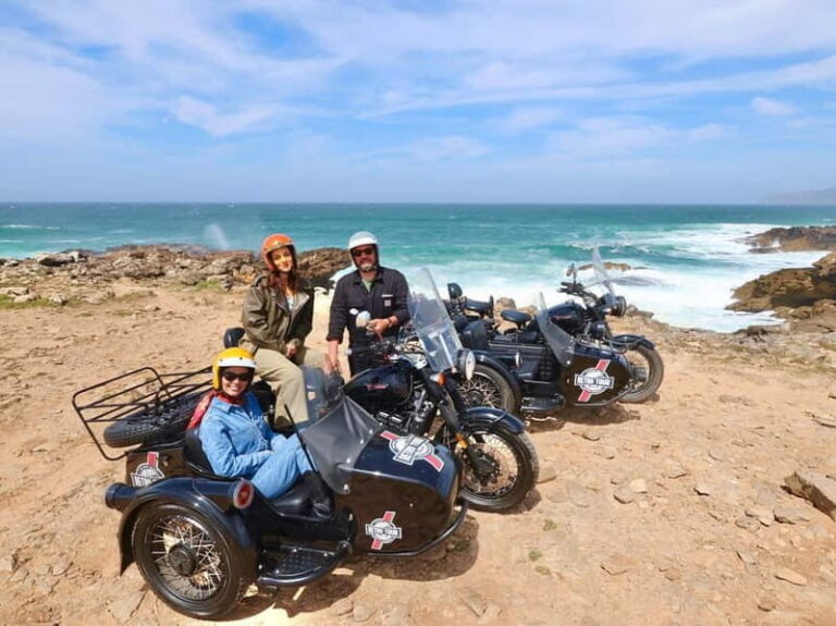 Lisbon : Cascais-Cabo da Roca Motorcycle side-car Tour 2H - Detailed Itinerary Breakdown