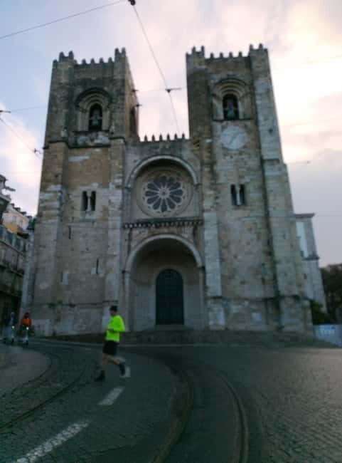Lisbon: Early Morning Running Tour with Breakfast - Who Would Love This Tour?