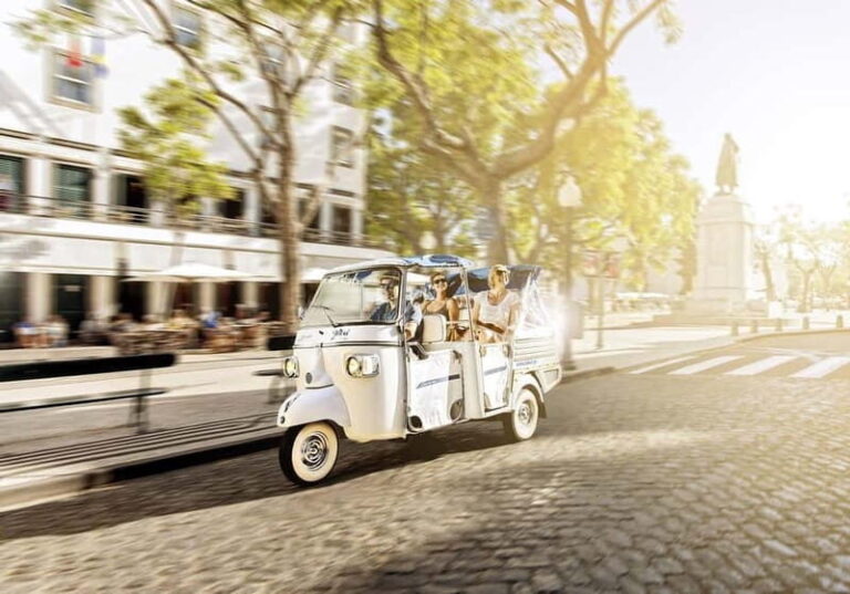Lisbon: Private Belém Tuk-Tuk Tour with Pickup - Detailed Breakdown of the Itinerary