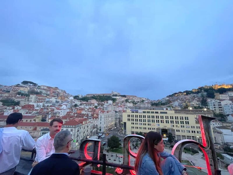 Lisbon : Rooftop Revelry: Sky Tour with 6 Rooftops & Drinks - The Itinerary Breakdown