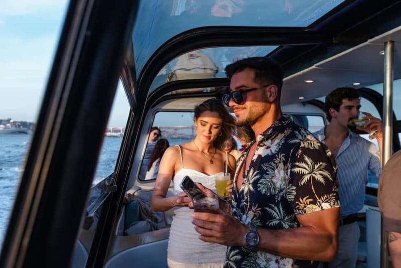 Lisbon: Sangria Vibes & DJ Cruise- Open bar on a Luxury Boat - What Makes It Stand Out?