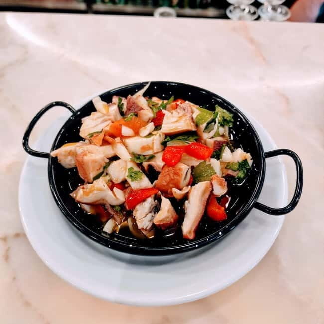 Lisbon: Sidecar tour with three food tasting stops - What to Expect from the Tour