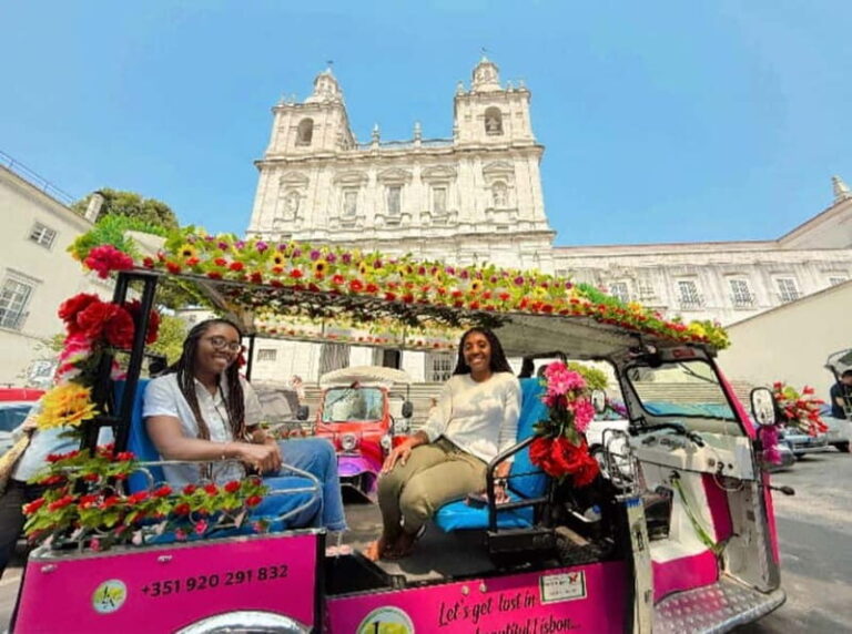 Lisbon: Tuk-Tuk Tour Historical Alfama old town private tour - The Itinerary: A Closer Look at What You’ll See