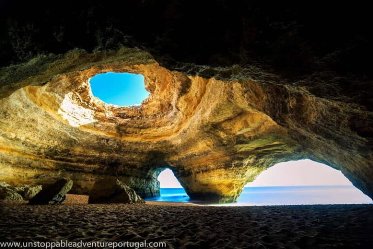 Lisbon:Private tour to Algarve, Benagil, Portimao, Lagos - Charming Streets of Carvoeiro