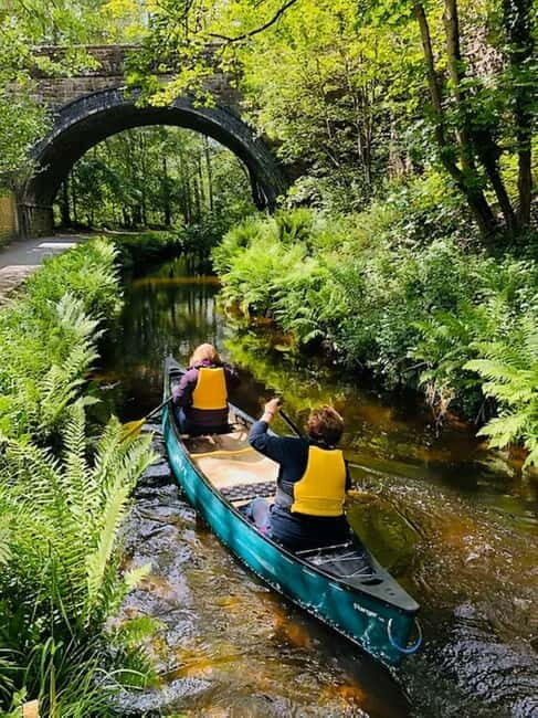 Llangollen: Canoe Hire on the Llangollen Canal - Practicalities: Timing, Cost, and Group Size