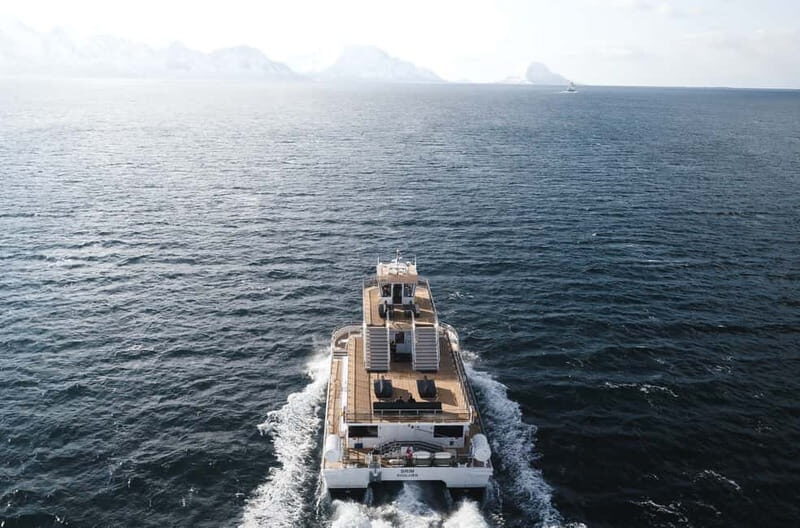 Lofoten Islands: Skrova Dinner Cruise - Exploring Skrova: Heritage and Hospitality