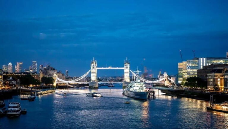 London: City Lights Bus Tour by Night - Is It Worth the Price?