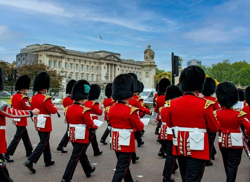 London: Customized Half-Day Private Tour with a Local - What to Expect from the Tour