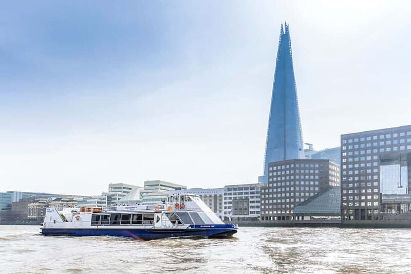London: Fully Flexible River Thames Sightseeing Pass - The Crew and Commentary: Making the Difference