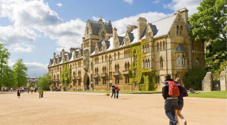 London: Small Group Oxford, Stratford and Cotswolds Day Tour - Exploring Stratford-upon-Avon