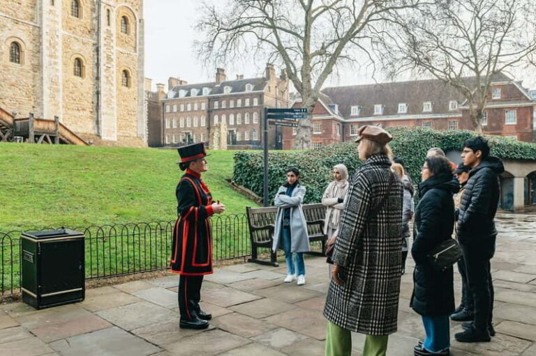 London: Tower of London Entry & Beefeater Private Audience - The Value for Money