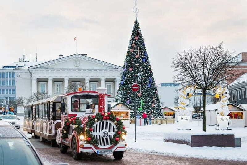 Lovely Walking Tour Around Vilnius During Christmas Time - The Experience of Visiting Vilnius’s Christmas Markets
