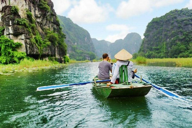 Luxury Ninh Binh Full Day tour: HOA LU - TAM COC - MUA CAVE - How the Tour Unfolds