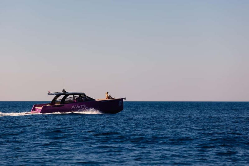Luxury private boat tour to Korula with "COLNAGO 45" - The Route and What Makes Korula Special