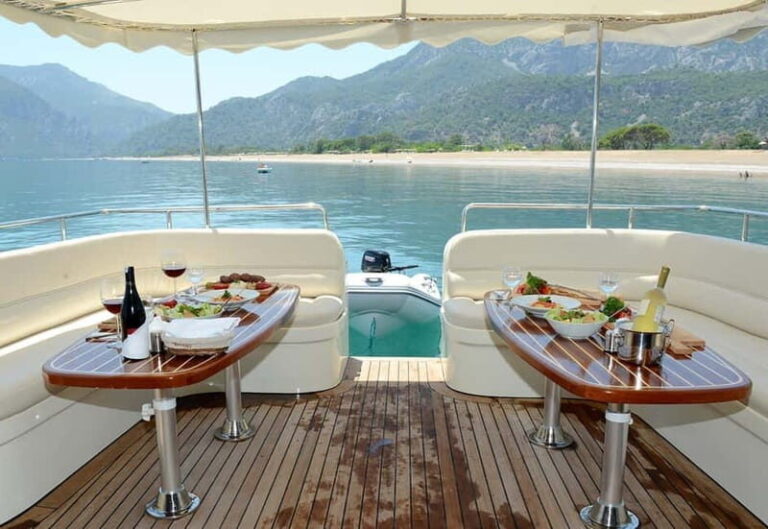 Luxury Shared Yacht Experience in Kemer (Small Group) - What to Expect Onboard