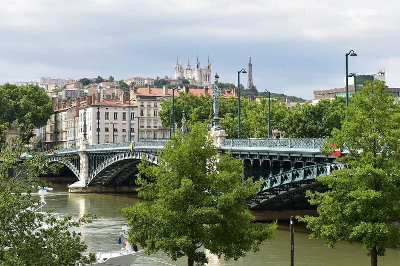 Lyon: Christmas Market Walking Tour - What to Expect During Your Tour