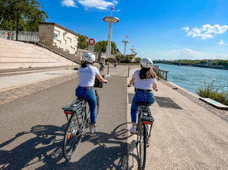 Lyon: Guided City Bike Tour - Who Is This Tour Best For?