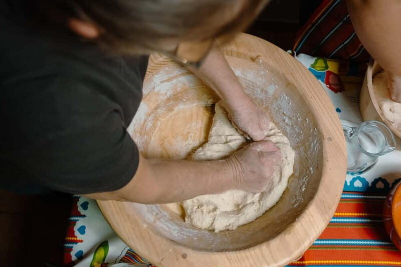 Madeira: Bolo do Caco Workshop with a Local Family - The Experience in Detail