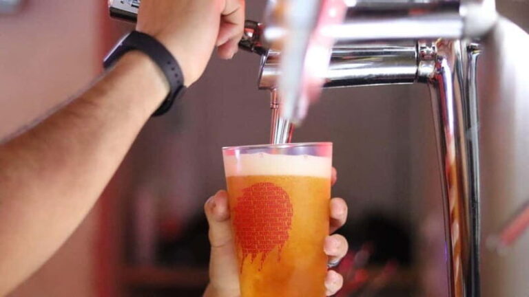 Madrid: Beer Pong Experience  Drink, Play & Compete! - What to Expect from the Madrid Beer Pong Experience