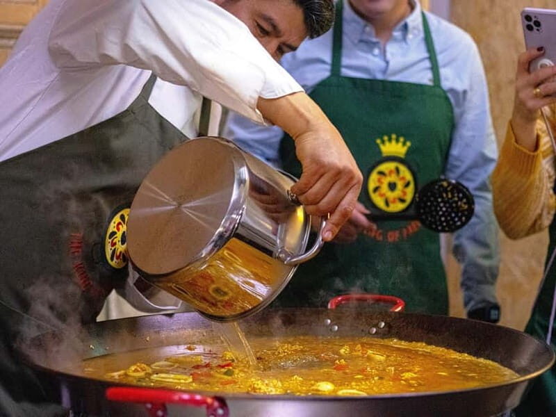 Madrid: Paella and Sangria Workshop with Tapas - What is Included and How Does It Work?