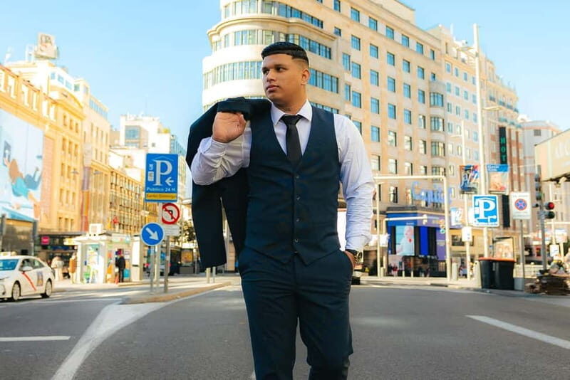 Madrid: Private PhotoShoot with a Professional Photographer - The Itinerary: Walking Through Madrid’s Famous Sights