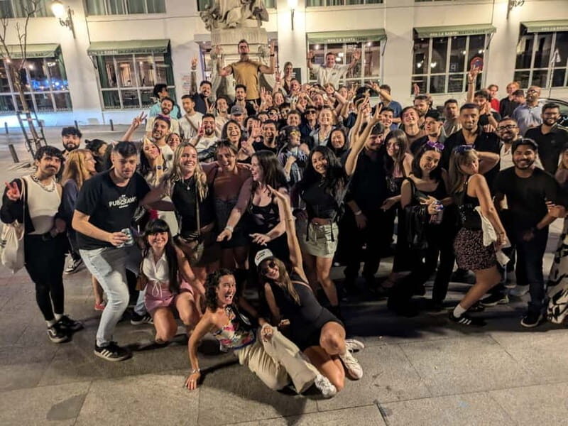 Madrid: Pub Crawl & Club Tour - How the Tour Works: Logistics and Practical Tips