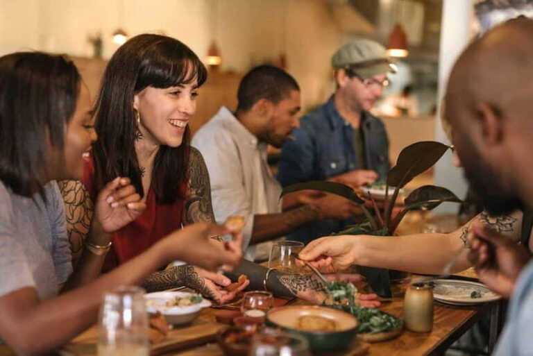 Madrid: Tasty Tapas Tour & Visit to a Rooftop with Views - Why This Tour Delivers
