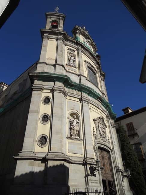 Madrid: Tour of the Historic City Center - The Initial Stops: From Sol to San Ginés