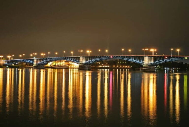 Mainz: Private Christmas Market Tour - Exploring Mainzs Christmas Magic