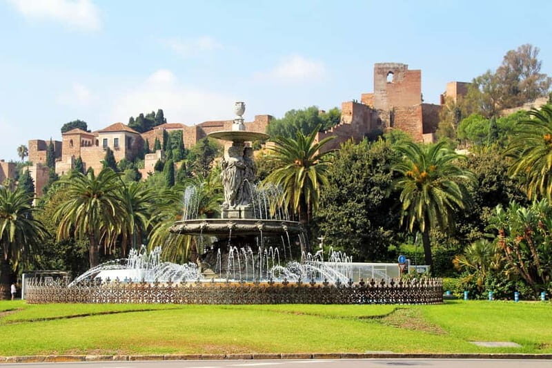 Málaga: 2.5-Hour Private Walking Tour - Customization and Flexibility